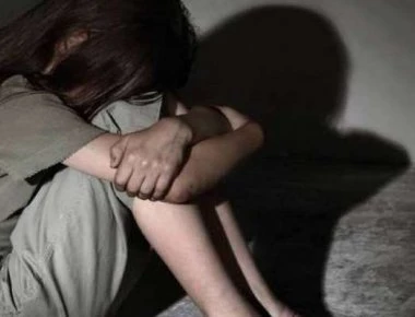 Φρίκη στην Πάτρα: 60χρονος κακομεταχειριζόταν ερωτικά ανήλικη με αυτισμό – Η ανατριχιαστική κατάθεση του παιδιού
